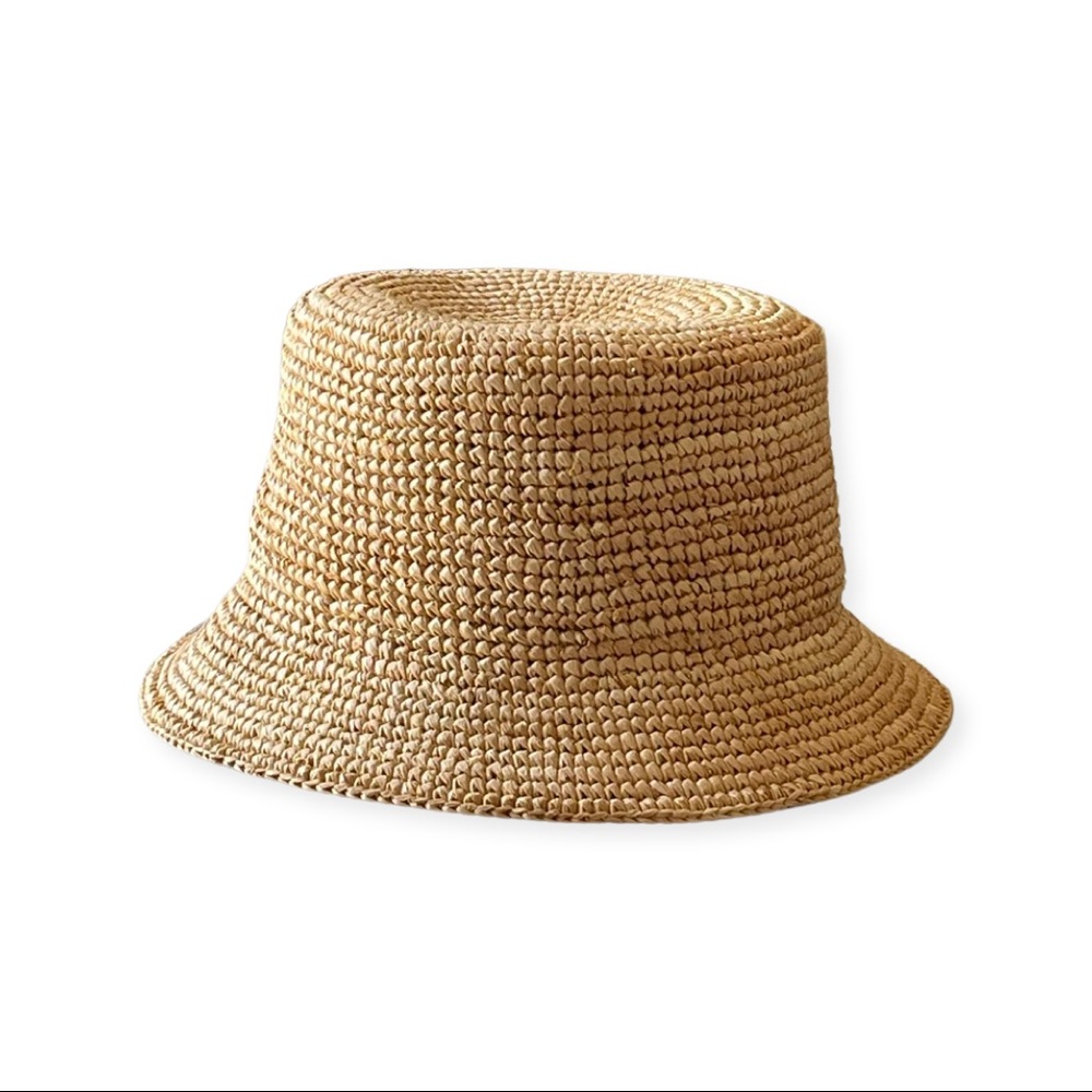 Straw beach bucket hat